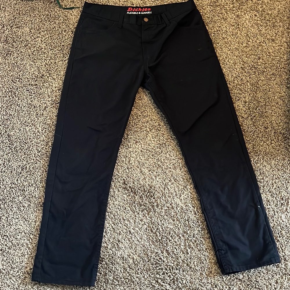 34x30 Dickies great condition